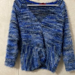 Jennifer Lopez polyester sweater